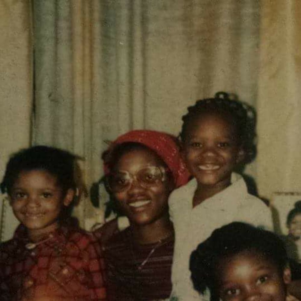 Meet your Posher, Sharlene